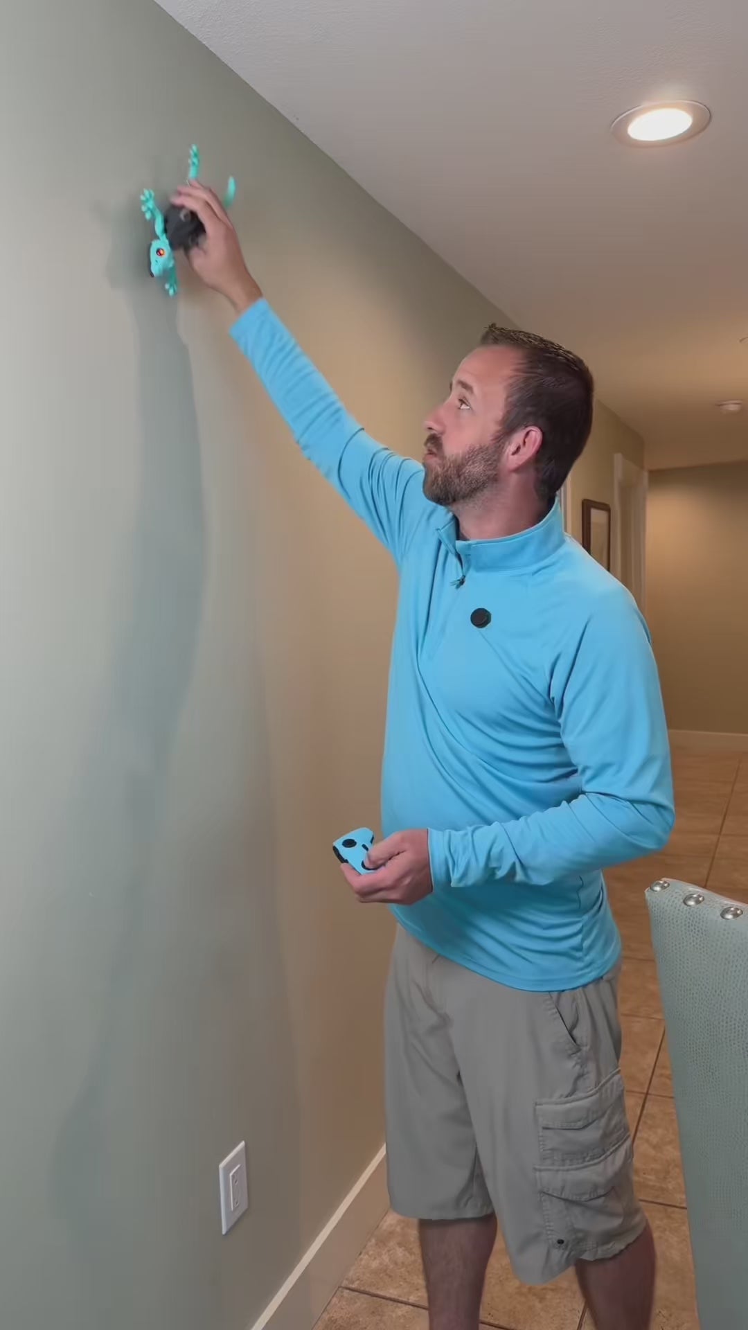 Gravity Gecko™ Wall Climbing Lizard video